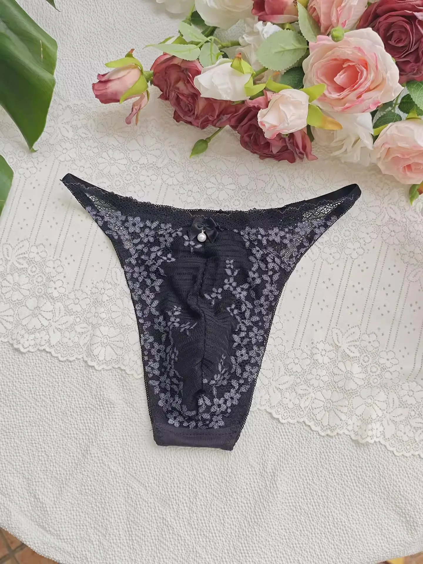 Black Lace Man's T-brief Embro - Embroidery Embellishments ulasan dan harga
